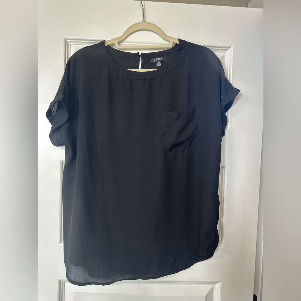 BUFFALO Black Women's Top NWOT SIZE M